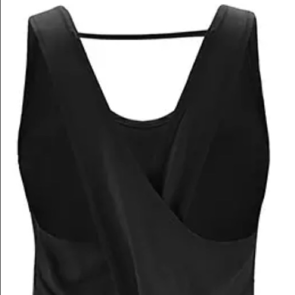🧘🏼‍♀️Just In! Black Cross Back Yoga Top - Picture 5 of 7